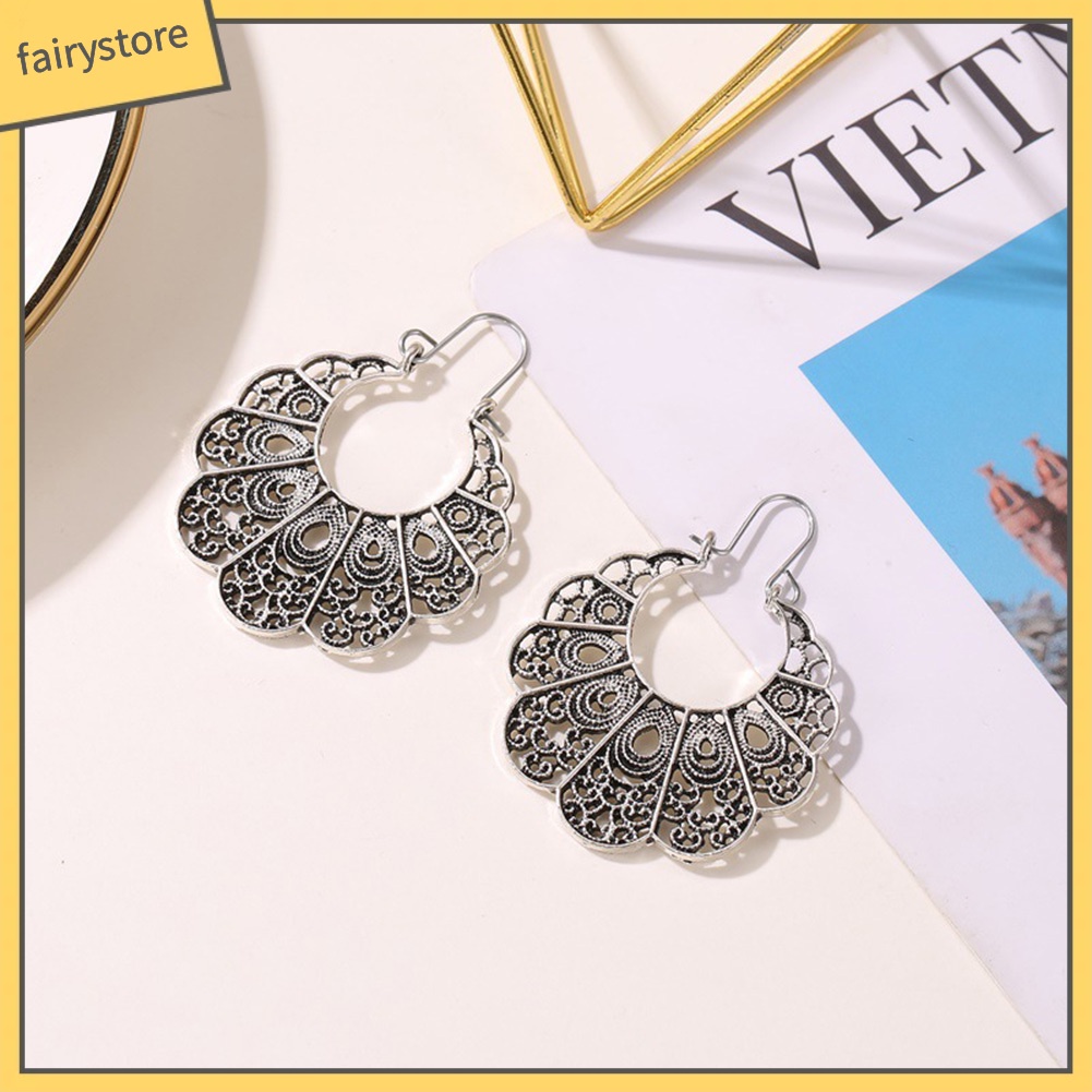 Bông tai hình hoa rỗng phong cách vintage thời trang nữ