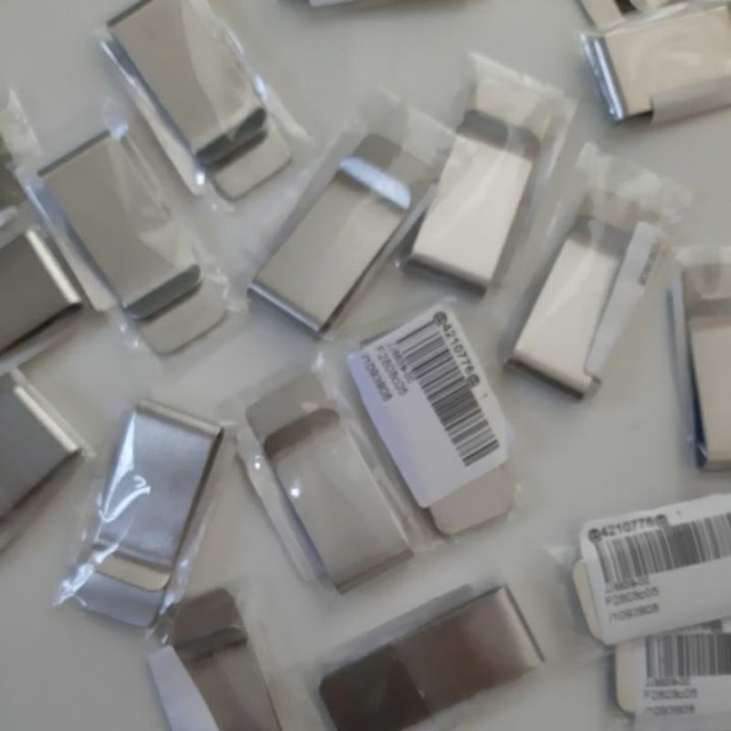 Dung cụ kẹp tiền