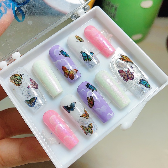 Móng úp dán thiết kế {BUTTERFLY}