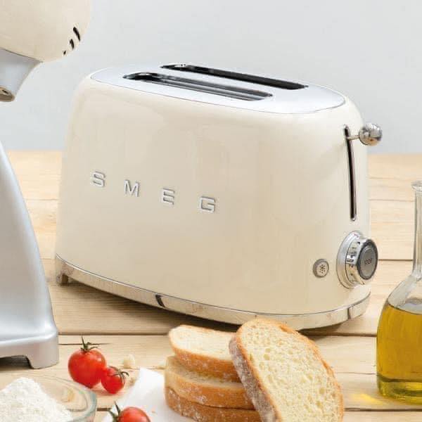 Máy nướng bánh mì Smeg Toast TSF01 loại  2 lát, chức năng rã đông, nướng giòn
