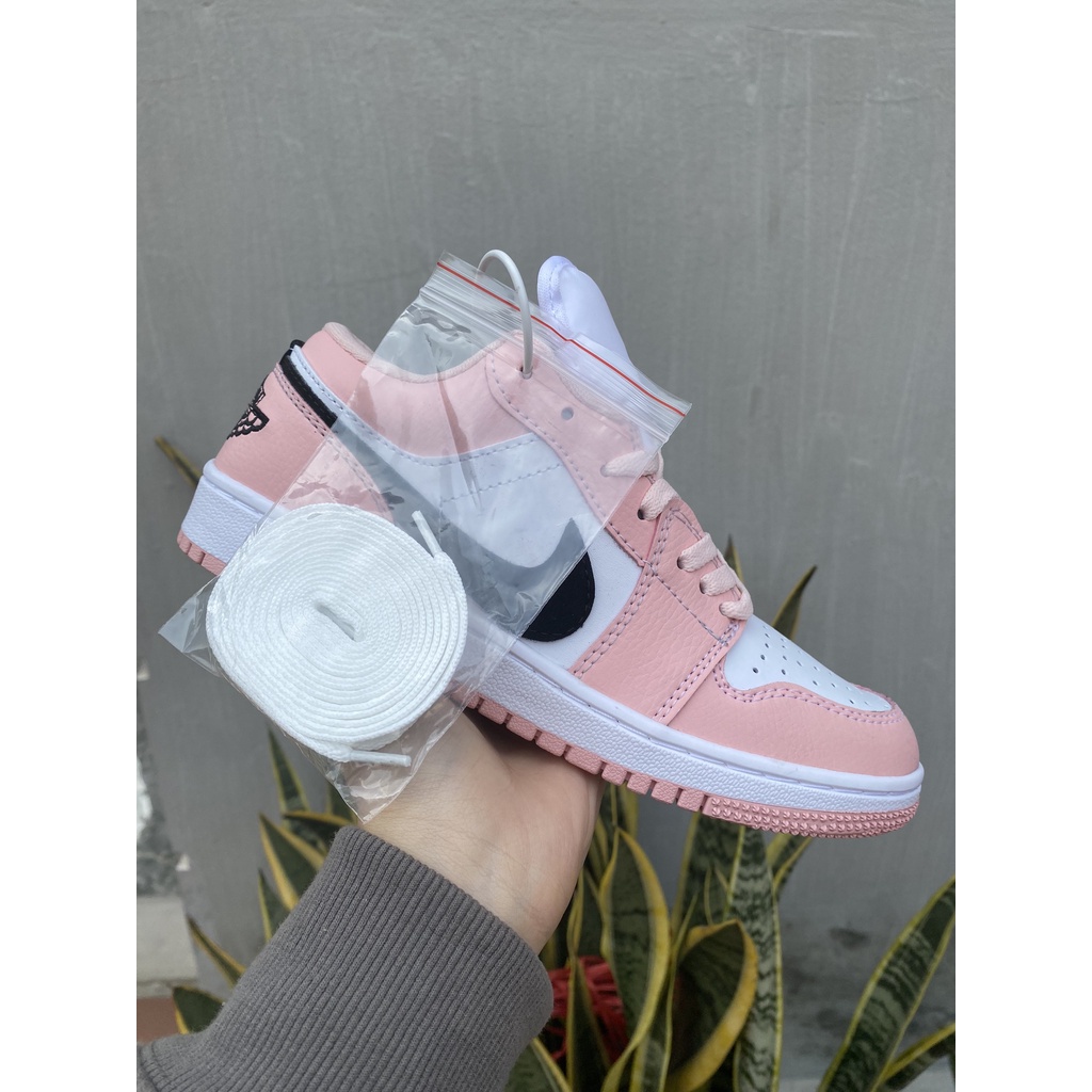 Giày Jordan hồng nữ cổ thấp, Giày Jordan 1 low màu hồng nhạt cho nữ cực xinh dễ phối đồ full phụ kiện | BigBuy360 - bigbuy360.vn