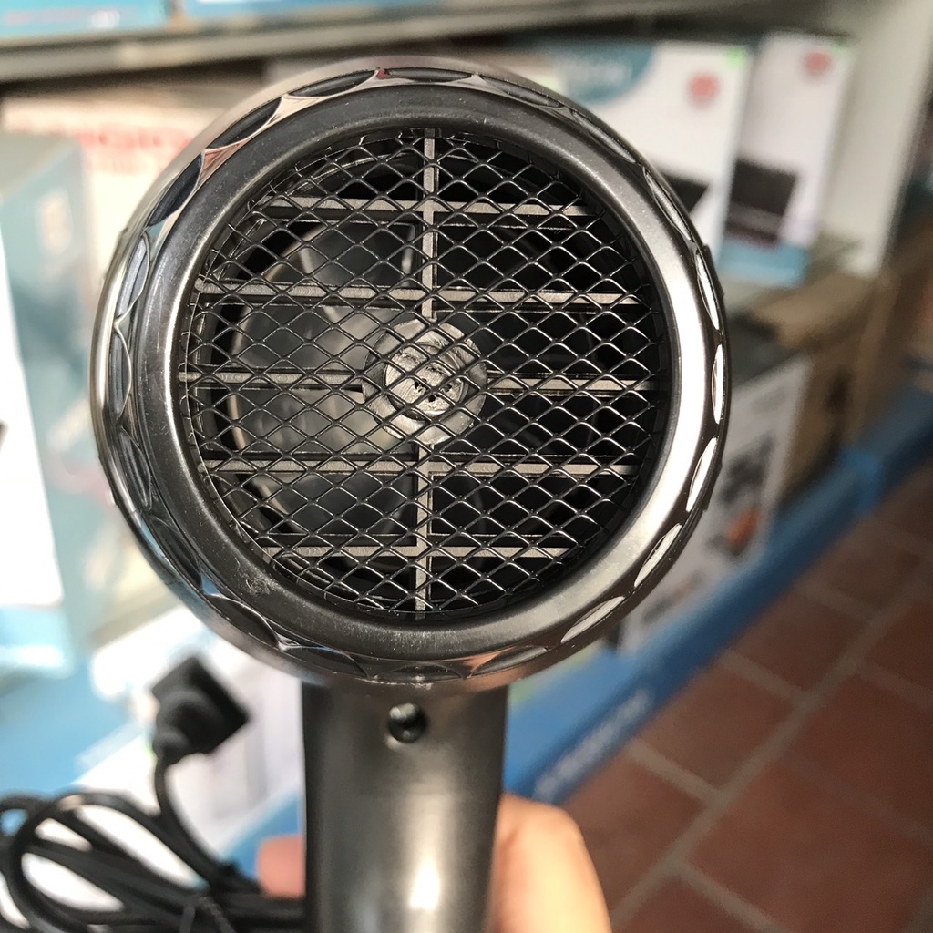 Máy sấy tóc Panasonio 5528-3500w, công suất khỏe, máy sấy 2 chiều nóng lạnh,có đèn xanh khi sấy ,dòng máy siêu bền.