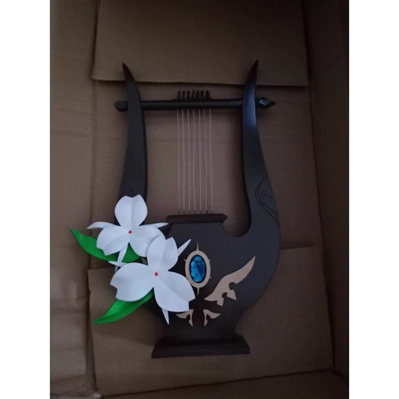 Đàn cosplay Venti Genshin Impact