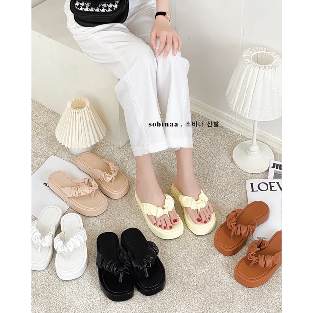 DÉP LÊ QUAI KẸP BÈO NHÚNG