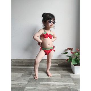 Bikini đi biển cho bé yêu hình qua dâu xinh - Dương liễu handmade