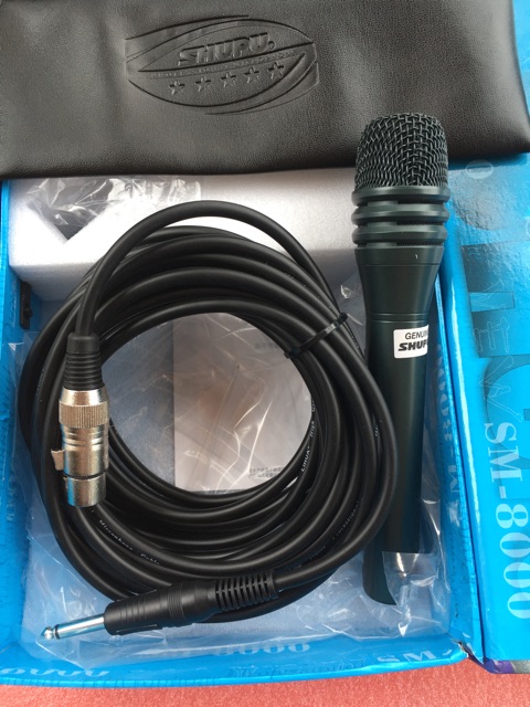 Micro có dây karaoke Shupu SM-8000.