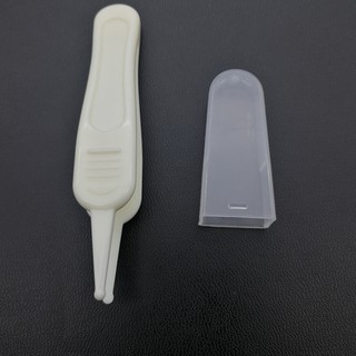 NHÍP GẮP GỈ MŨI CHO BÉ