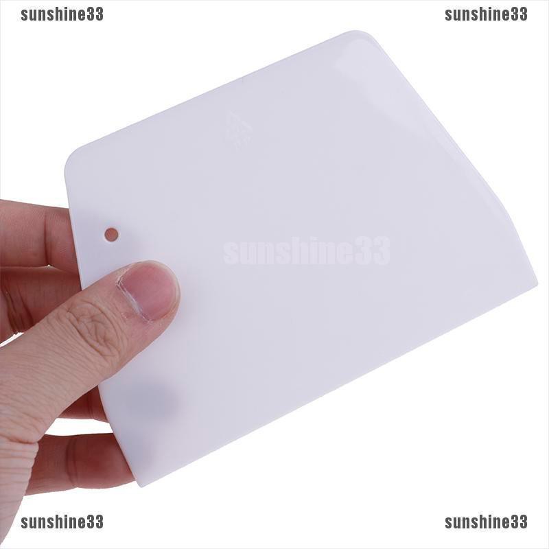 1 Dụng Cụ Chà Láng Bánh Kem Hình Thang