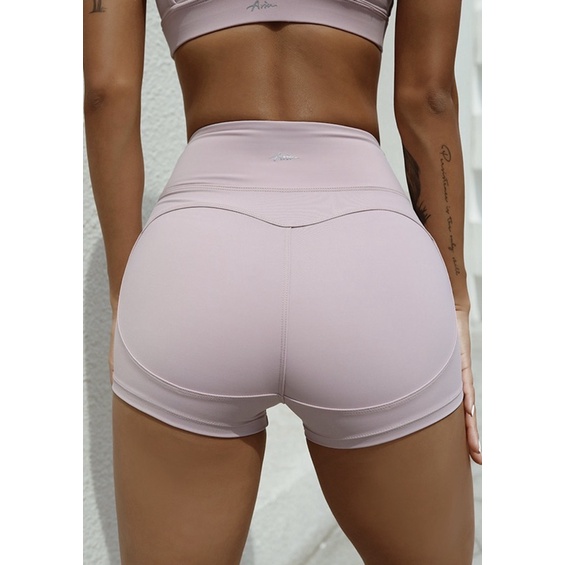 Quần short ARIA mông tim 2”