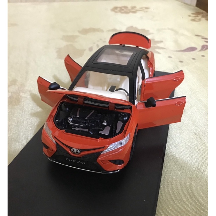 Decor xe mô hình TOYOTA CAMRY 1:24 - TOYOTA CAMRY Toàn thân hợp kim.