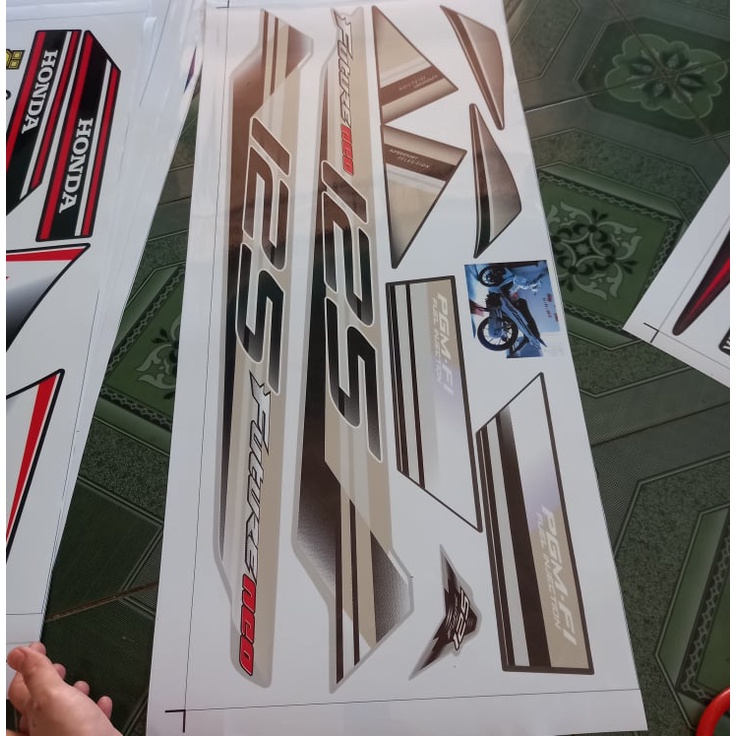 Tem rời future neo 125 xe trắng.bạc. xanh