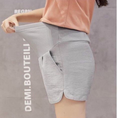 SALE : Quần short bầu đũi mềm có đệm bụng