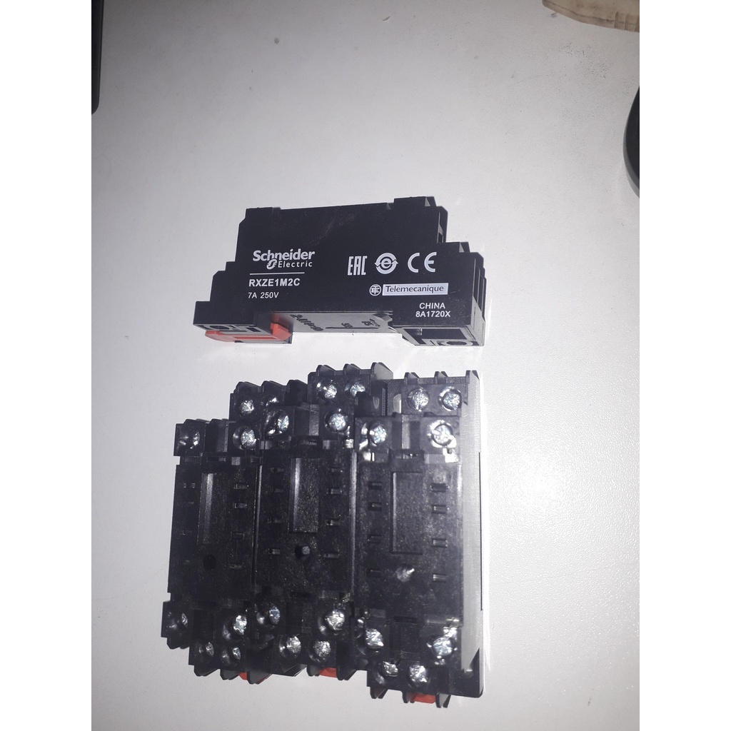 | CHÍNH HÃNG| Đế rờ le RXZE1M2C  Schneider