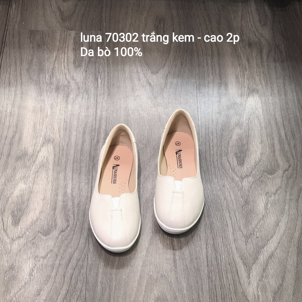 Giày Slip on nữ mềm Lunashoes 70302 giày lười nữ mũi tròn da thật bảo hành 2 năm 1 đổi 1 dễ đi êm chân dễ phối đồ