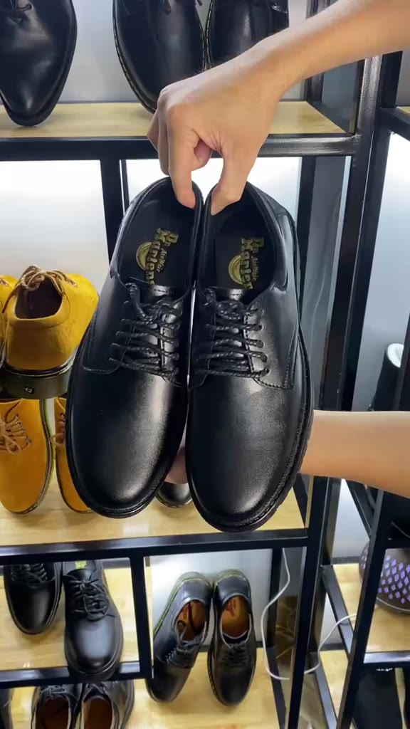 Giày Da Bò Đế Cao Su Bảo Hành 12 Tháng Tặng Kèm Tất Khử Mùi | BigBuy360 - bigbuy360.vn