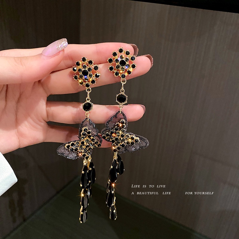 Hoa tai mạ bạc 925 hình bướm gắn pha lê đen