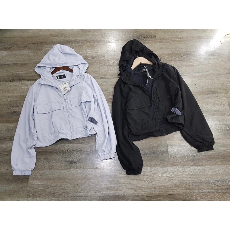 Áo khoác dù Pull&amp;Bear hàng dư xịn