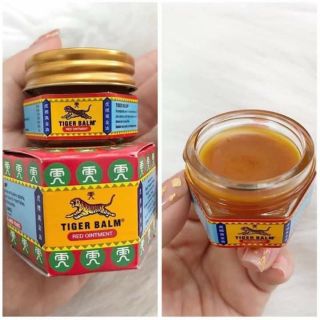 Dầu cù là Tiger Balm Đỏ