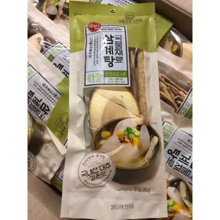 Thảo dược sâm hầm gà Hàn Quốc 70g