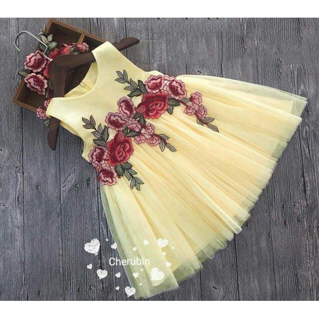 Đầm voan kết hoa 3d cho bé gái