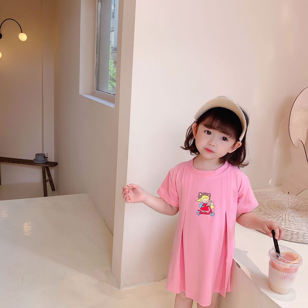 Quần áo trẻ em mùa xuân hè 2021 váy cô gái mới phiên bản Hàn Quốc của váy dệt kim in hình váy xếp ly phía trước dễ thương