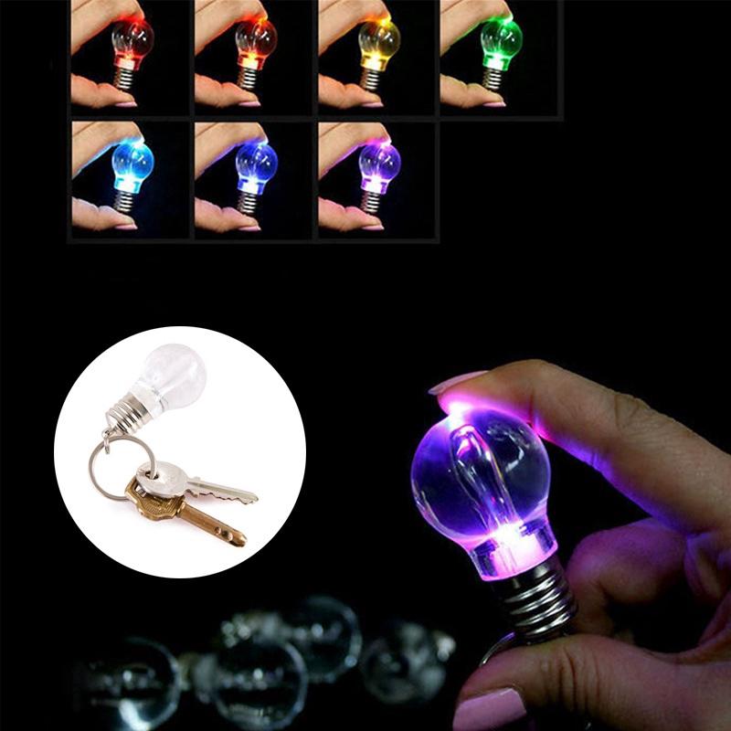 Móc khóa bóng đèn LED Mini nhiều màu dễ thương