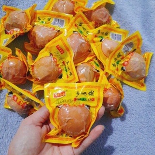 Trứng gà muối xì dầu ăn liền