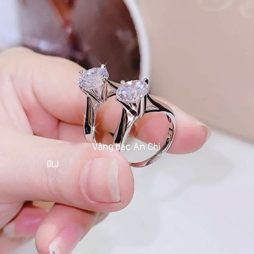 Nhẫn đôi bạc ta xi bạch kim - Nhẫn cặp nam nữ đính đá sang trọng, ACJM340W200