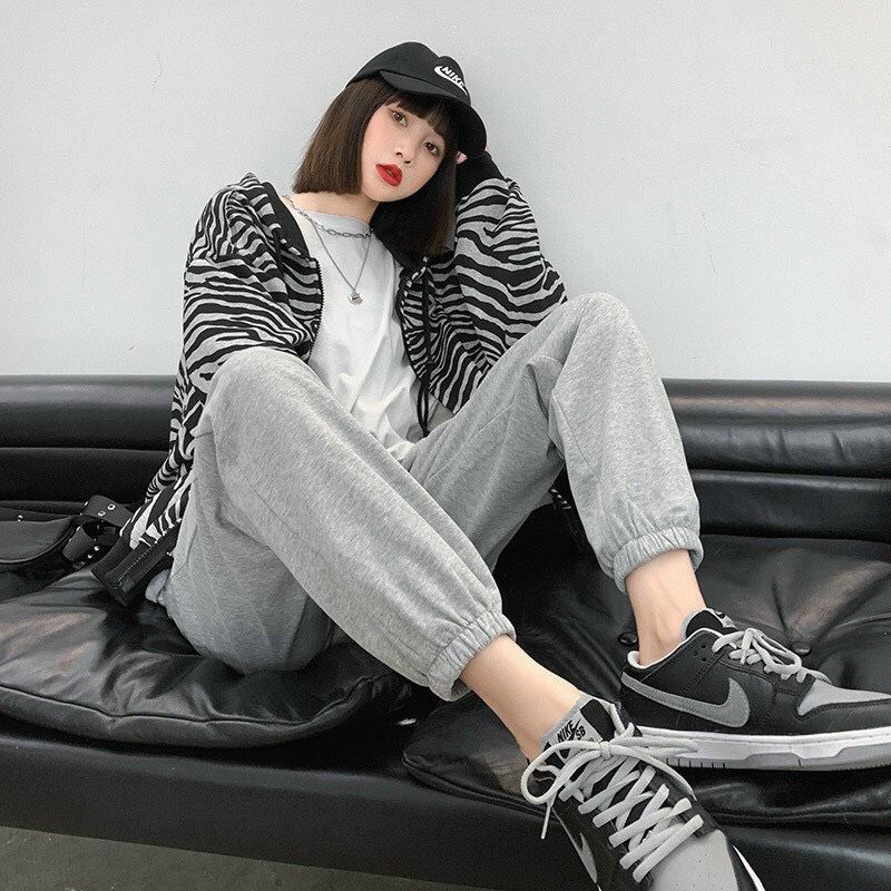 Quần ống bom thêu mặt cười chất nỉ cao cấp mặc ấm mùa đông chống nắng hè đi học, tập gym,thể thao du lịch siêu hot
