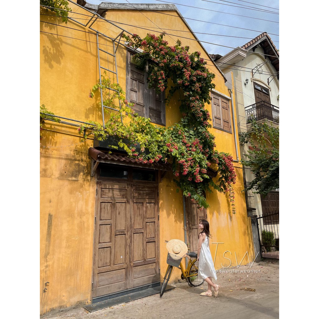 Váy maxi cổ yếm hở lưng đi biển the.sweaterweather TSW | BigBuy360 - bigbuy360.vn