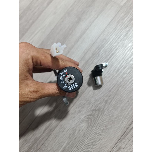 Ổ Khóa 8 Cạnh Exciter 2006 2010