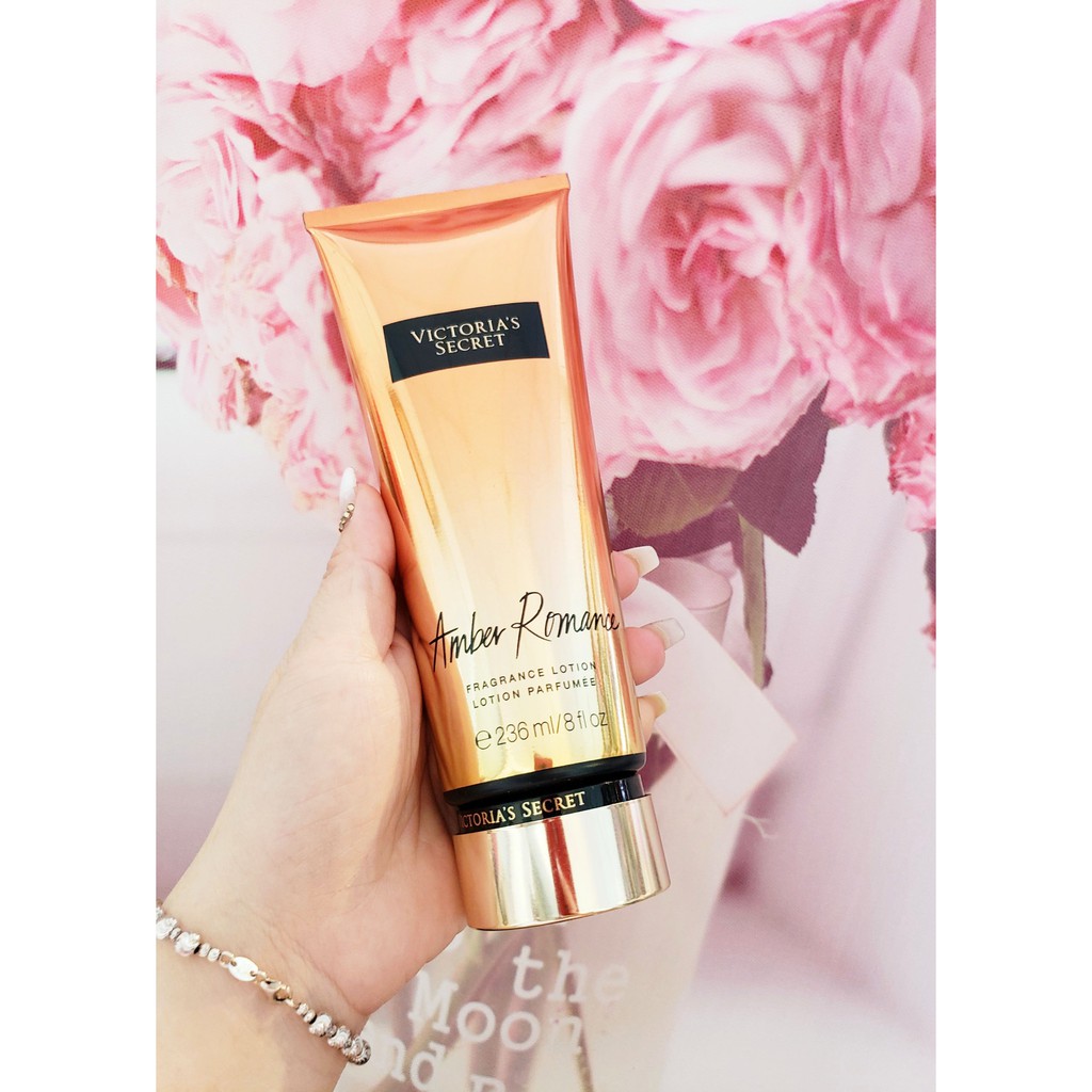 Dưỡng thể nước hoa Victoria Secret Amber Romance Fragrance Lotion 236ml(T)