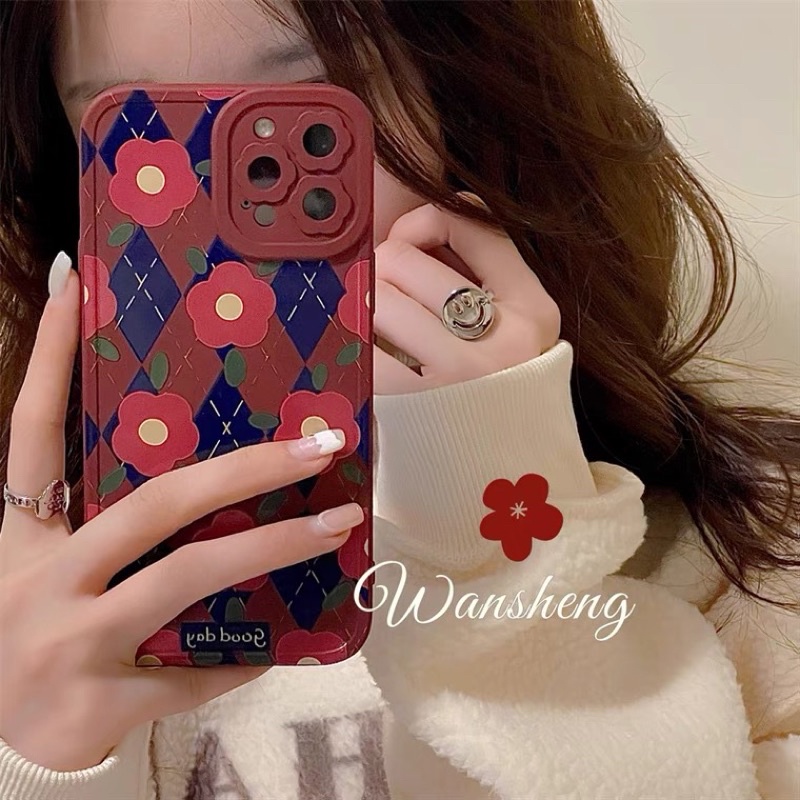 Ốp hoa có bảo vệ camera