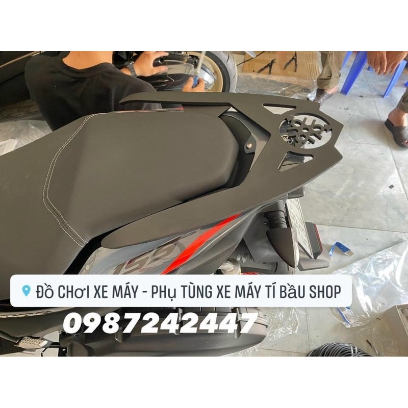 Tay dắt thép đẹp và chắc chắn cho NVX 2021 - Cản sau cho NVX V2 bản ngắn trung Không Gân
