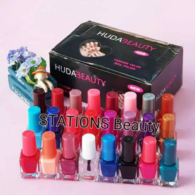 (Hàng Mới Về) Set 24 Món Mỹ Phẩm Huda Beauty Chất Lượng Cao