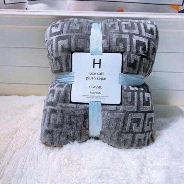 CHĂN LÔNG CỪU LUXURY CLASSIC Họa Tiết Chữ Vạn, Chăn cừu ULTIMATE cao cấp mới nhất 2021, Kích Thước 2m x2m3 - Hàng uy tín