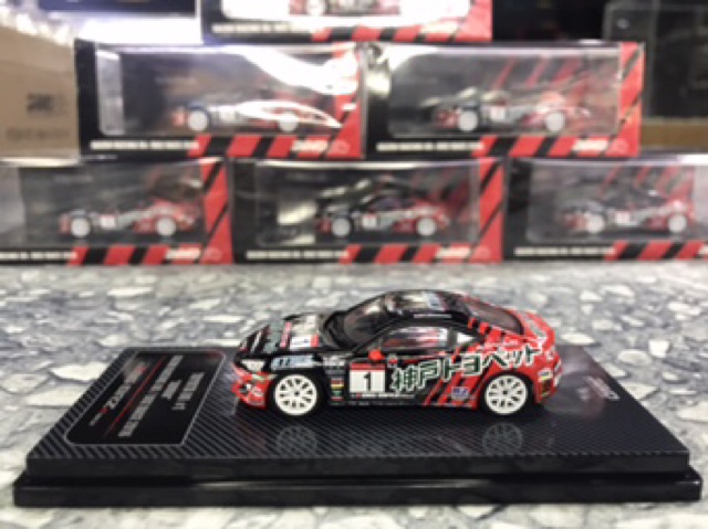 Xe Mô Hình Toyota 86 #1 &quot;Advan&quot; GAZOO Racing 86/BRZ Race 2016 1:64 Inno Model ( Đỏ Đen )