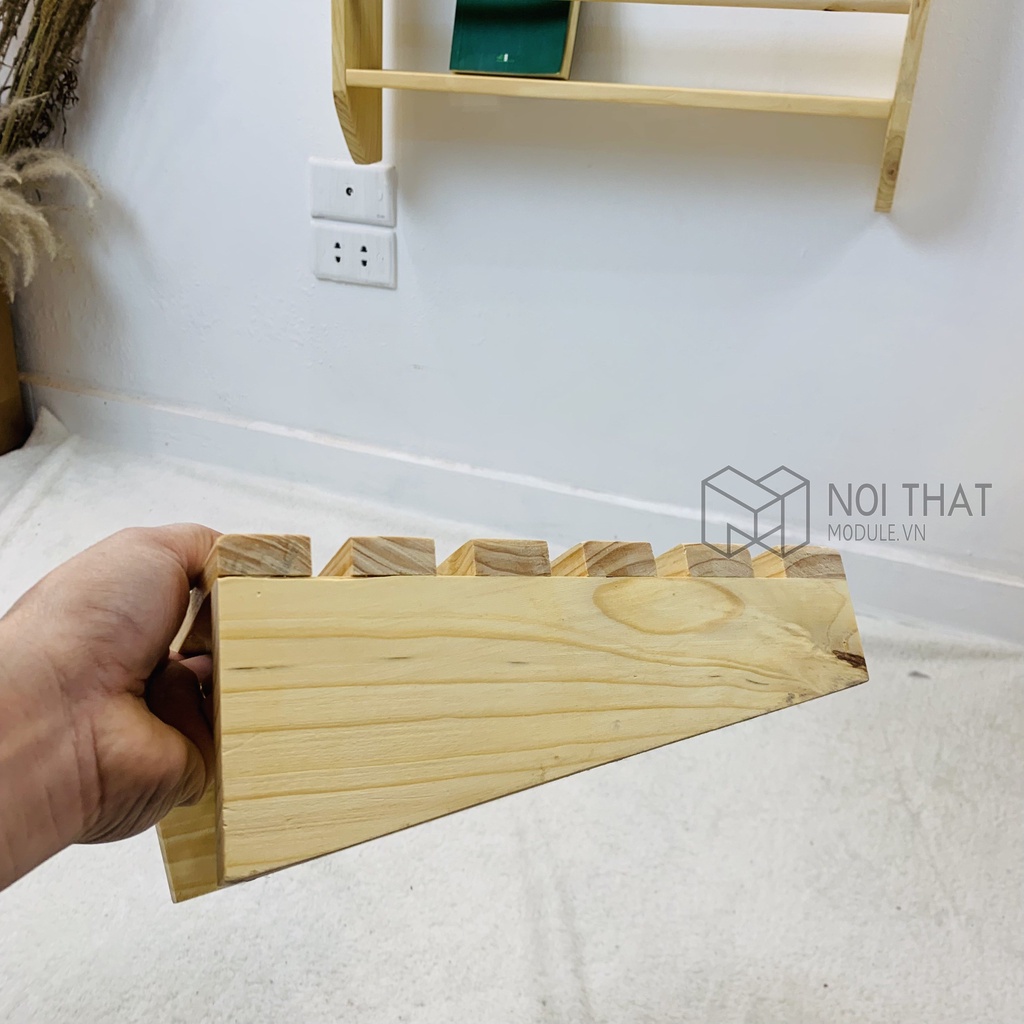 Ghế gỗ kê chân văn phòng, bàn học, bàn làm việc chất liệu gỗ thồng có con lăn massa