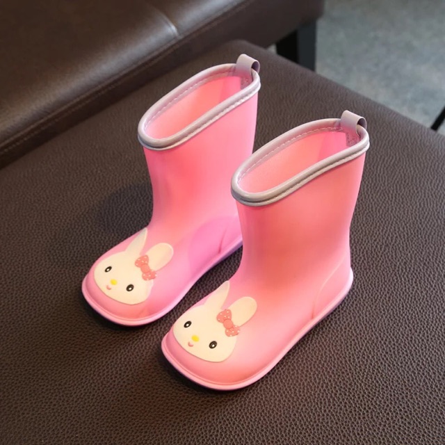 Ủng vịt xinh cho bé