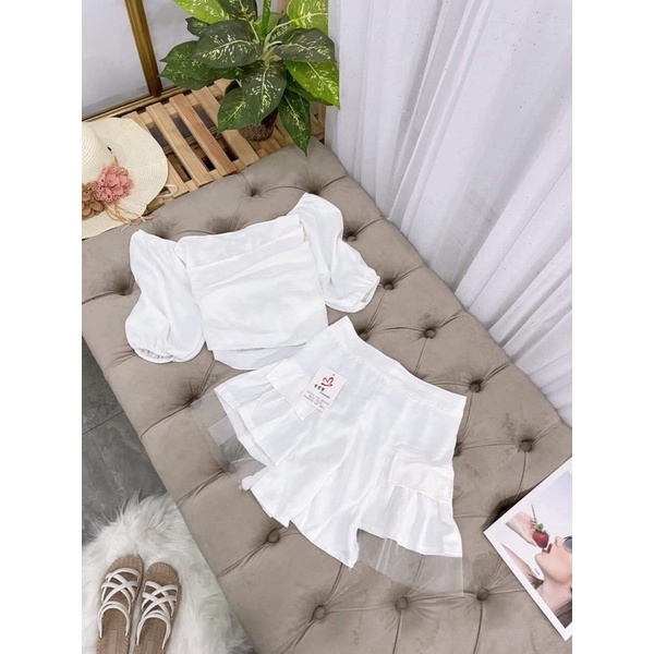 SÉT ĐỒ BÁNH BÈO Xếp Ngực Nhún Lưng Kết Hợp Quần Giả Váy phối Lưới Siêu Xinh