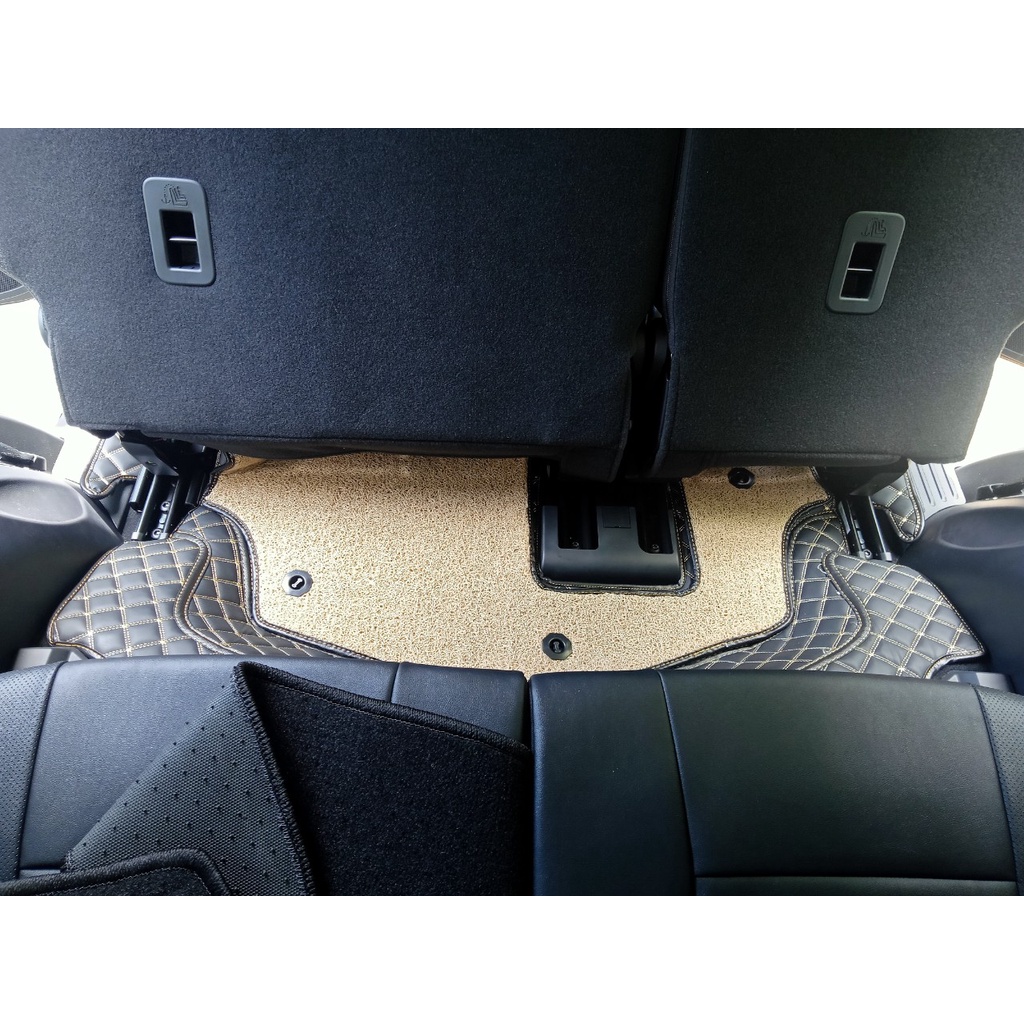 Bộ rối lót chân trên thảm 5D dành cho xe 7 chỗ Peugoet 5008 năm 2017-2019 dễ đàng vệ sinh, không ngấm nước