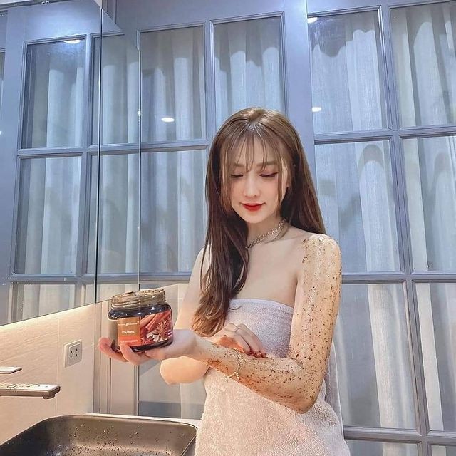 Tẩy Da Chết Body Quế Hồi Nga - 380g | BigBuy360 - bigbuy360.vn