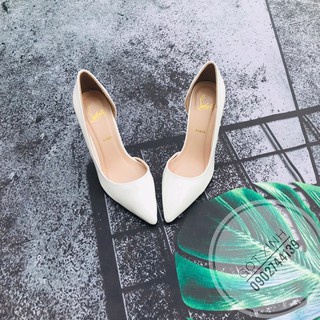 Giày cao gót nhọn bít mũi khoét eo cao 9p