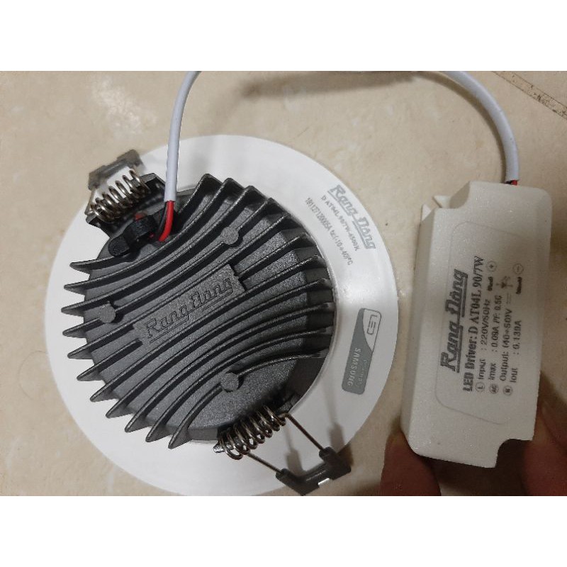 Đèn Led âm trần D AT04L 90/7W Rạng Đông