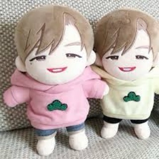 Wanna one Doll