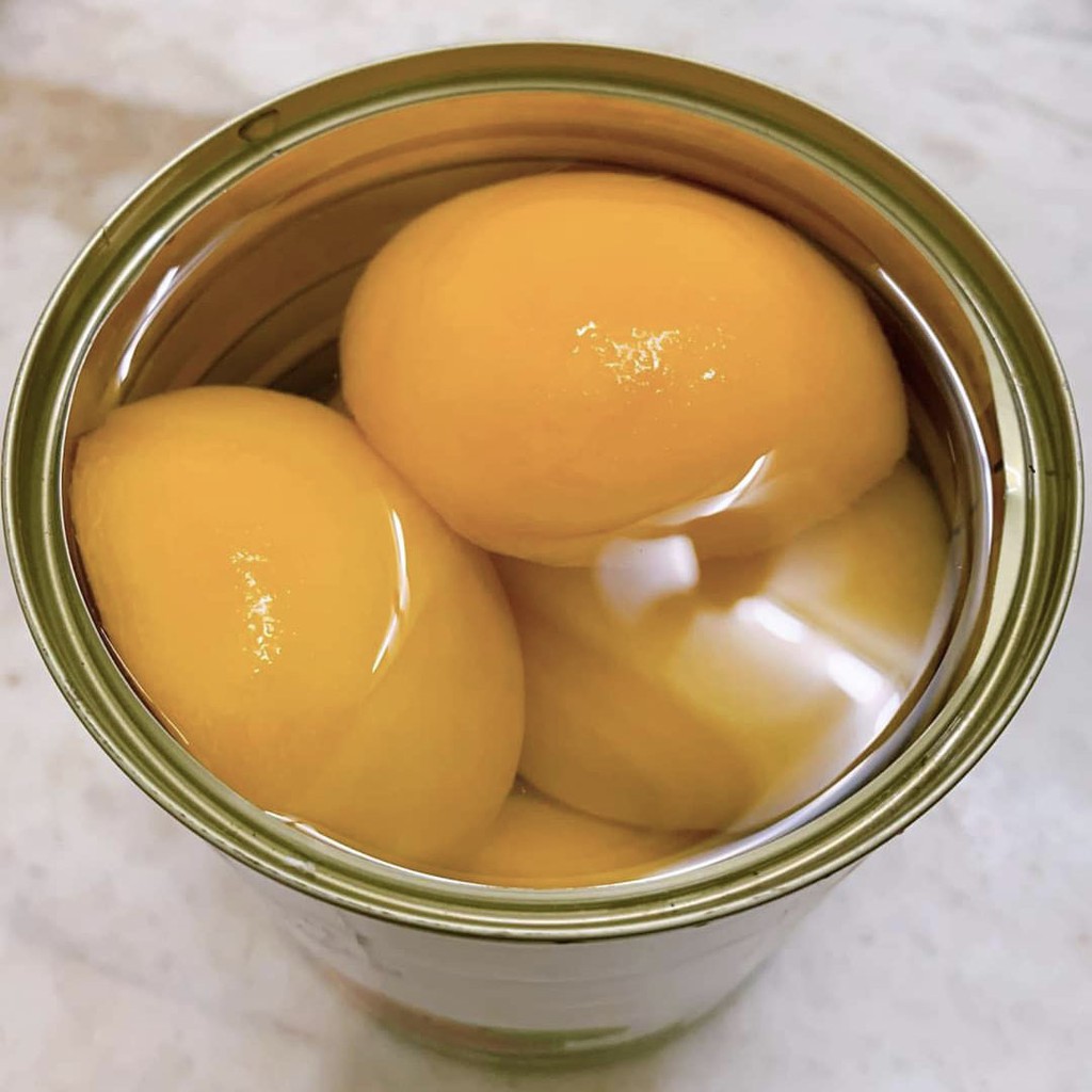 Đào ngâm đóng hộp Golden Classic lon 820g