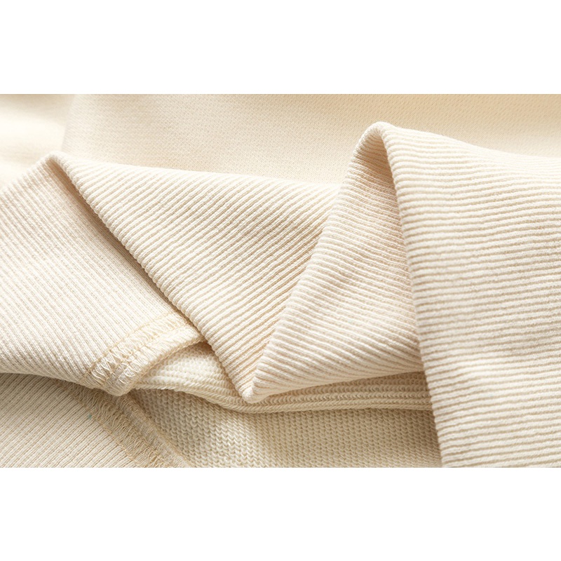 Áo sweater Gucci cổ tròn họa tiết kẻ sọc ngang thời trang cho nam nữ | BigBuy360 - bigbuy360.vn