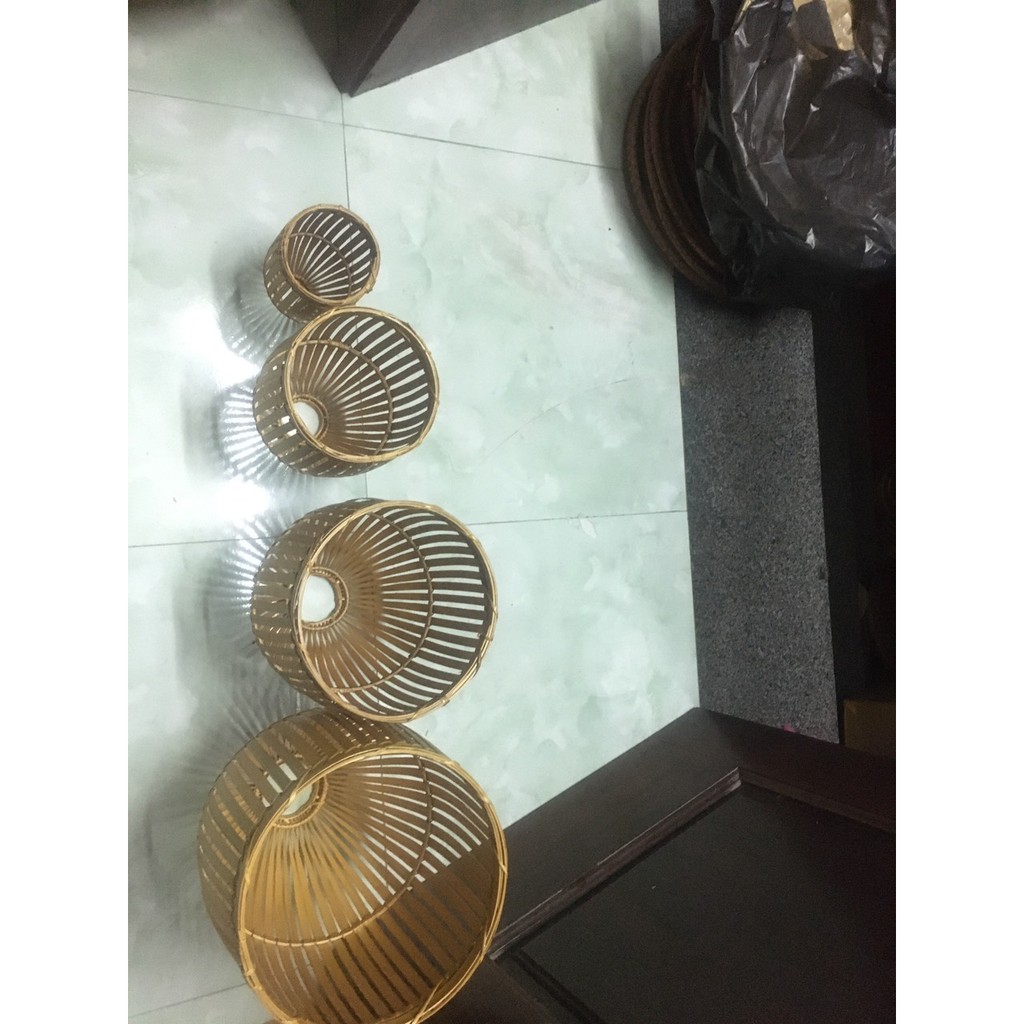 Chao đèn trang trí bằng tre dạng nơm