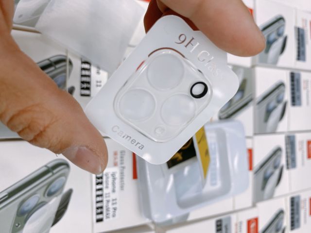 Cụm Kính cường lực Camera Full Viền Dành cho 11 , 11 pro ,  11 pro max, 12 PRO MAX FukiShop