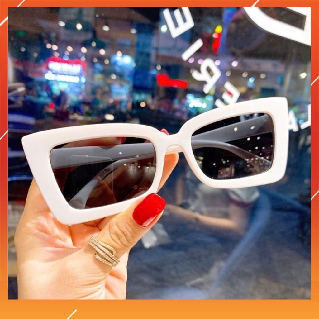 Mắt Kính Thời Trang Nữ form vuông màu trắng bảo vệ mắt - cực đẹp